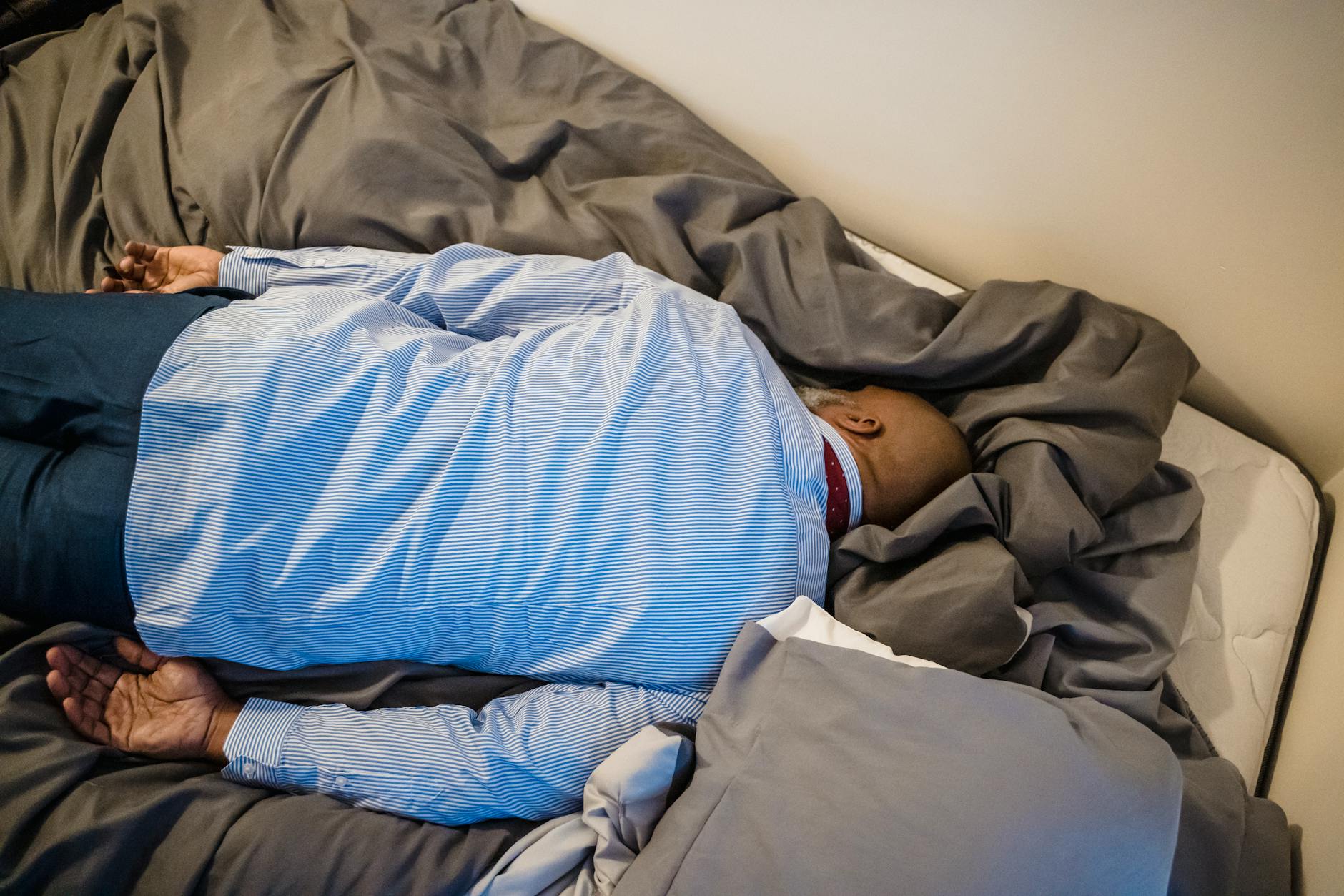 Cortisol and Sleep: How Stress Hormones Sabotage Your Rest (And How to Fix It)